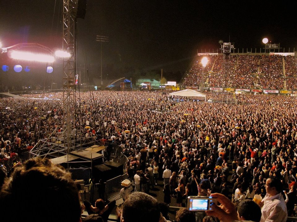 Foro Sol es clausurado provisionalmente