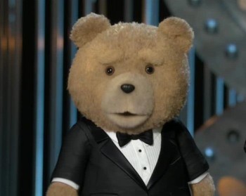 Ted con su irreverencia en la ceremocia de los Oscar