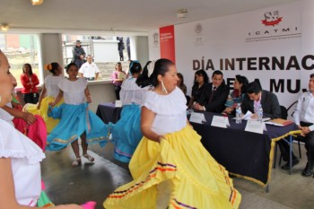 dia de la mujer bailable cárcel