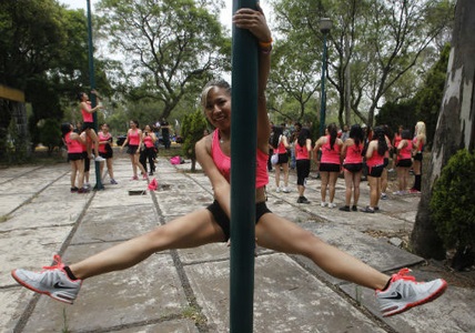 Celebran en México el Día Nacional del tubo urbano