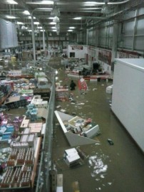 Así lucía la tienda CostCo que fue saqueada en Acapulco, tras las inundaciones: