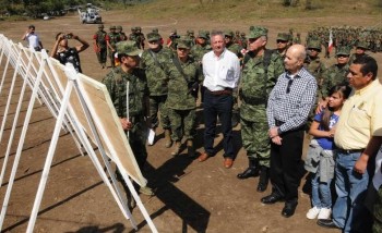 Fausto Vallejo titular Sedena Salvador Cienfuegos construcción cuartel militar Coalcomán