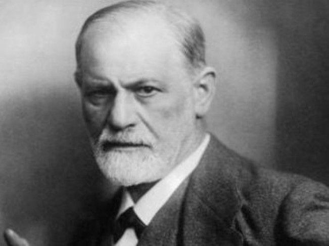 Intentan robar restos de Freud