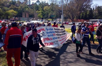 cnte marchando en av juarez