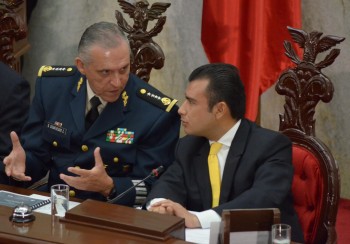 El Ejército Mexicano garante de las instituciones civiles  Fidel Calderón Torreblanca