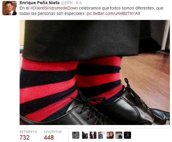 peña nieto calcetines sindrome de down