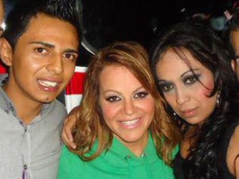 Sayonaya y Huber, hijos de La Tuta conviviendo con Jenni Rivera