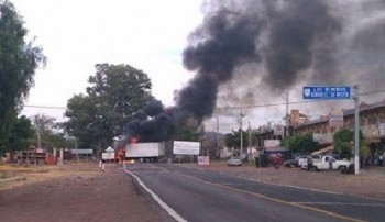 jiquilpan trailer incendiado