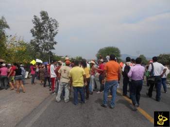 Crucero La Ruana Bloqueo Familias de Autodefensas 1