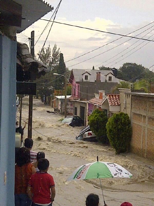 desborde de canal en Chiapas