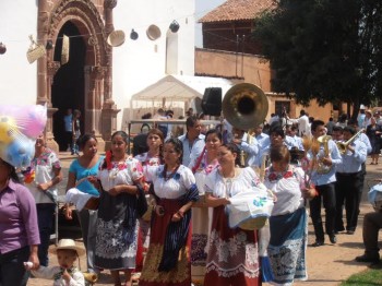 fiesta de Corpus Tzitzuntzan Michoacán 2