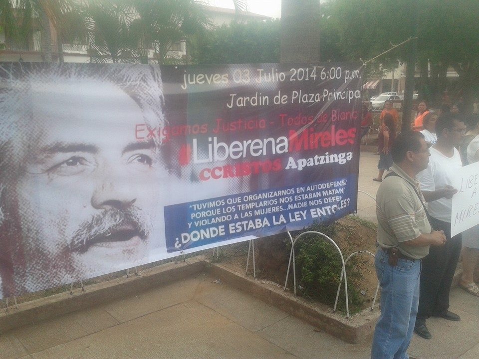 #LiberenAMireles en Apatzingán