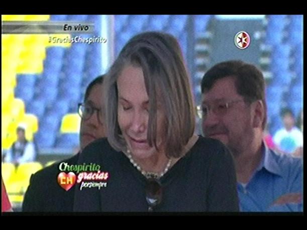 Florinda Meza llorando