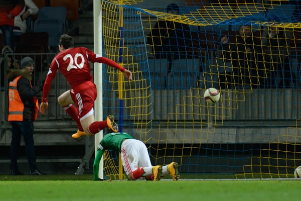 gol Bielorrusia contra México