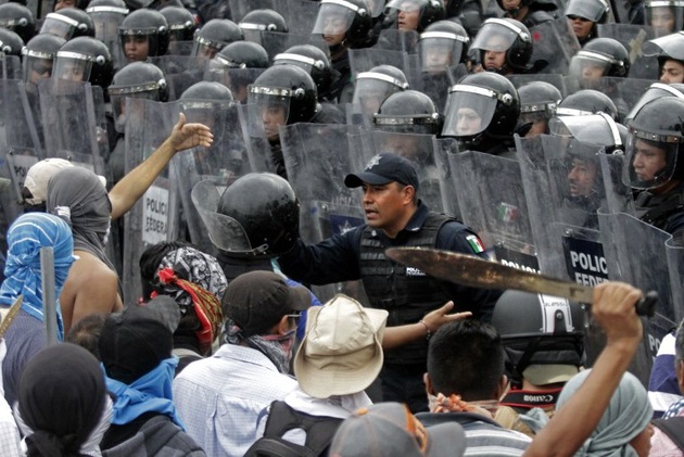 normalistas acapulco aeropuerto (4)