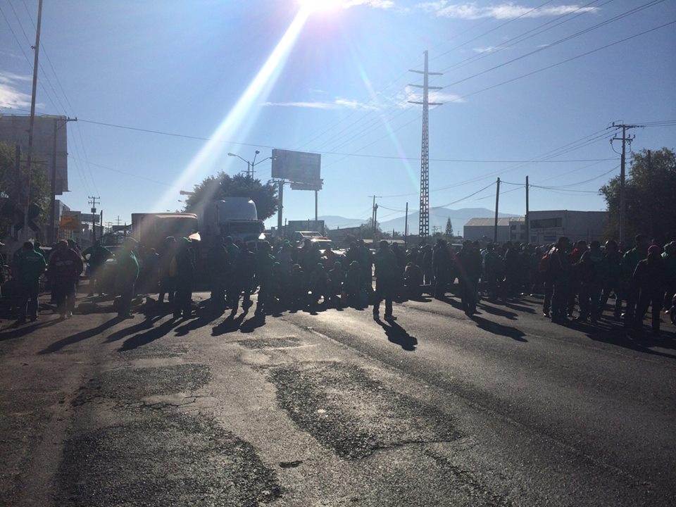 bloqueo libramiento Pátzcuaro Morelia STASPE