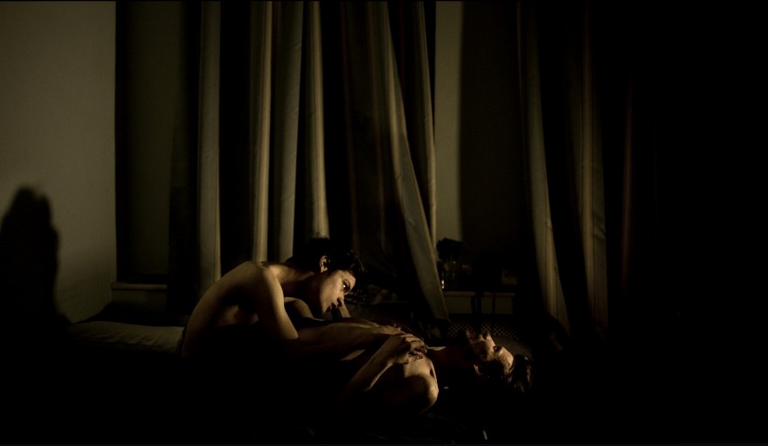 Jon and Alex by Mads Nissen World Press Photo ganador 2014