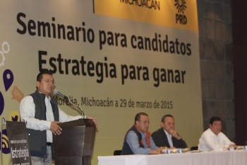 Carlos Torres Piña PRD Michoacán