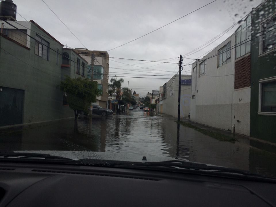 zona boulevard inundado Morelia