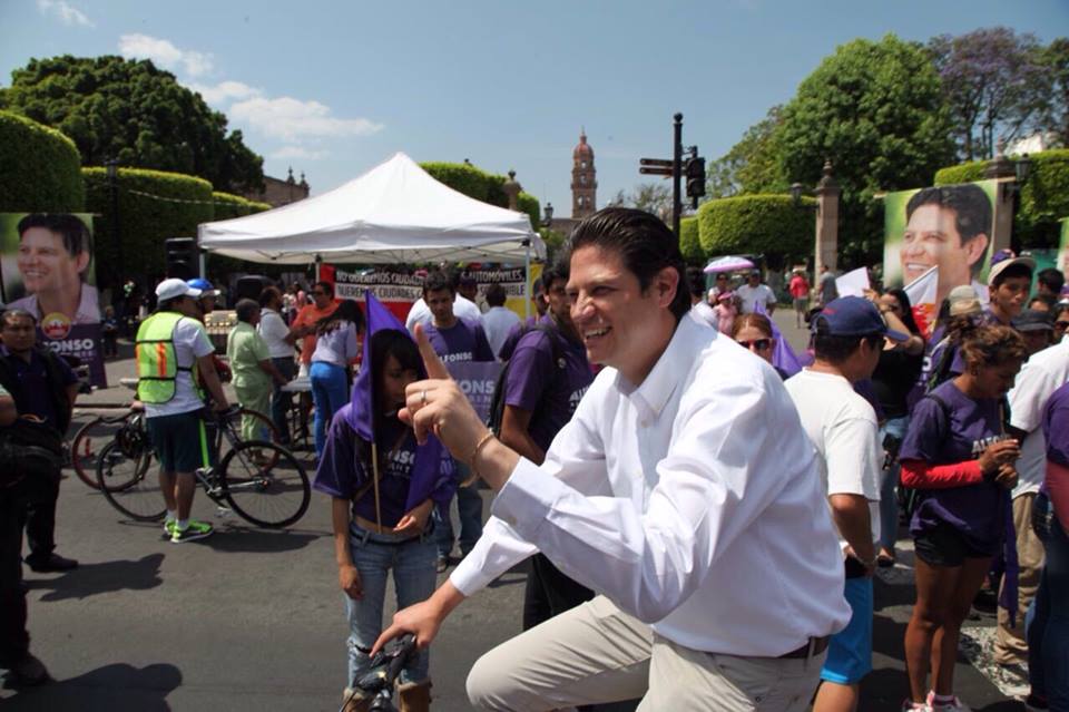 Alfonso Martínez presenta propuestas que fomentarán movilidad y uso de bicicleta_