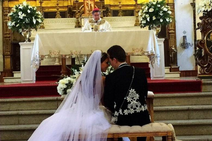 Anahí y Manuel Velasco boda Foto vía El Universal