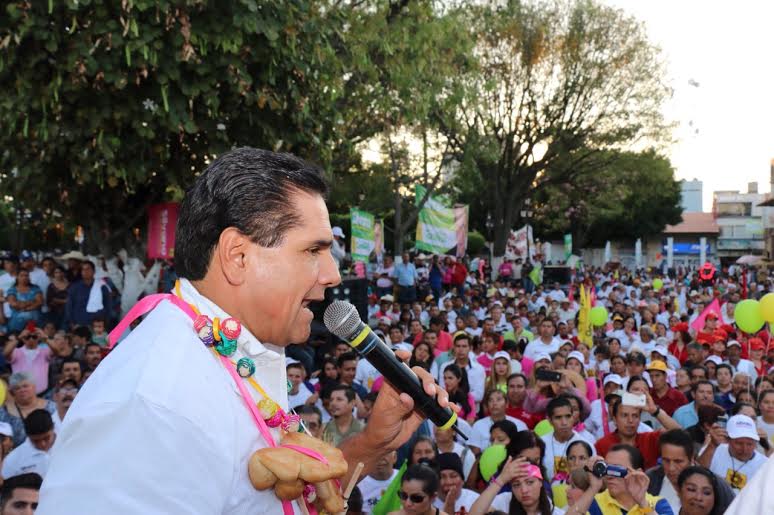 Silvano Aureoles Visita Tocumbo, Tingüindin Y Los Reyes