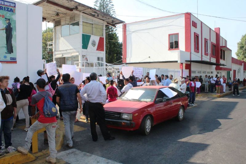 bloqueo presidencia municipal Uruapan