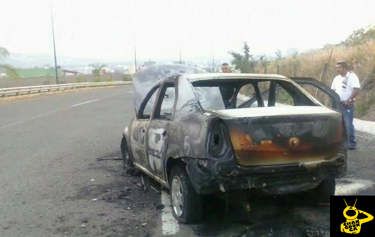 auto quemado en morelia