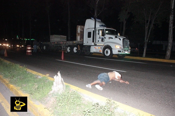 MORELIA Peatón muere al ser arrollado por un auto que se dio a la fuga (1)