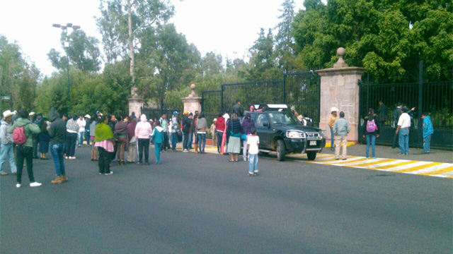 bloqueo-indigenas-Casa-de-Gobierno-Morelia