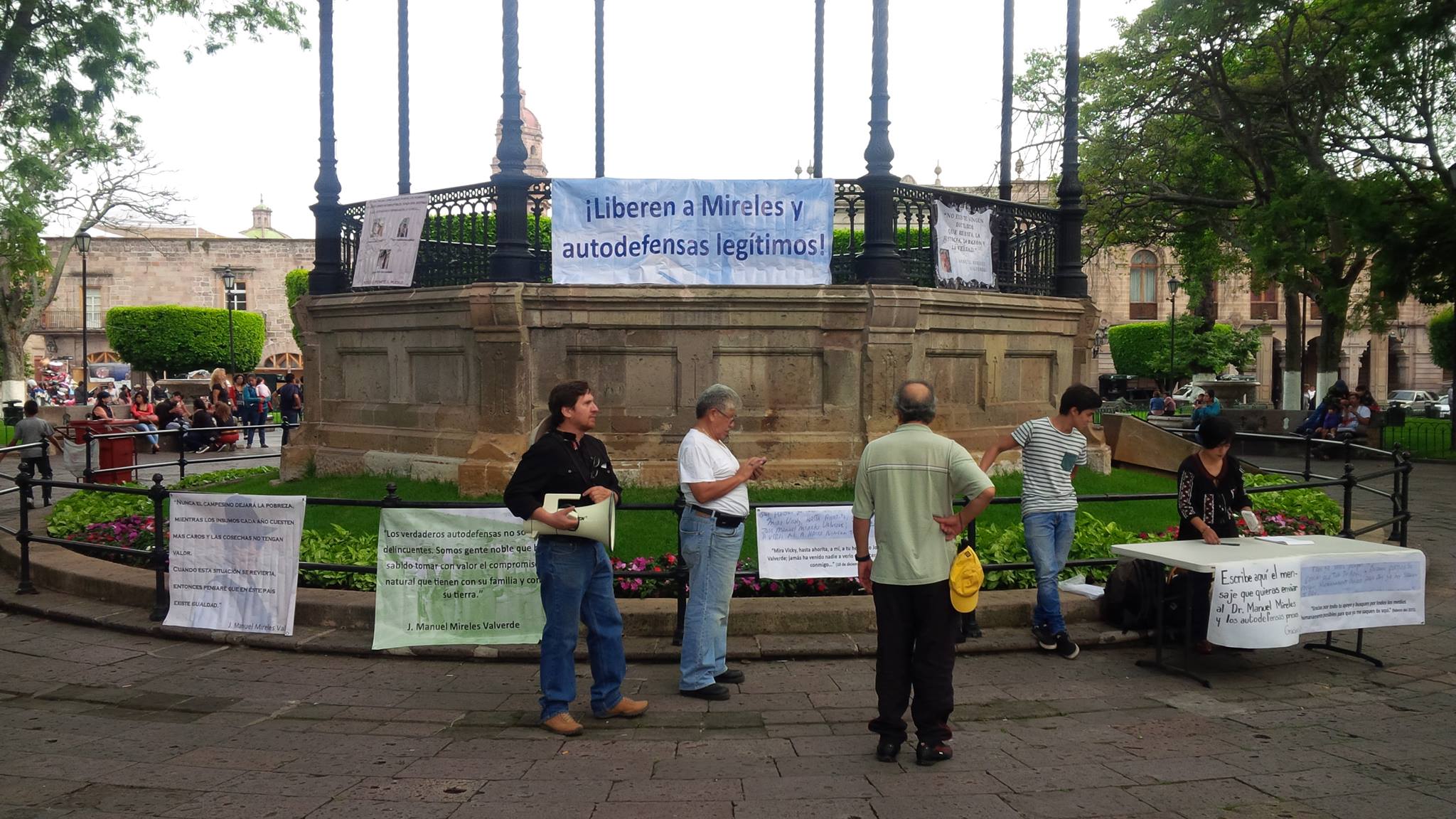 mireles manifestacion 27 jun 2