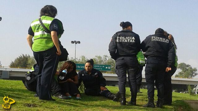 mujer-policias-salida-a-Charo-Morelia