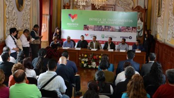 Ayuntamiento-de-Morelia-entrega-financiamientos