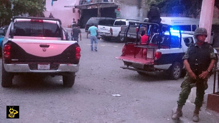 Asesinan a dos hermanos a balazos en Lázaro Cárdenas