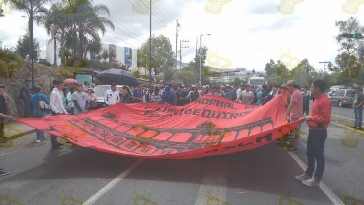 Marcha normalistas