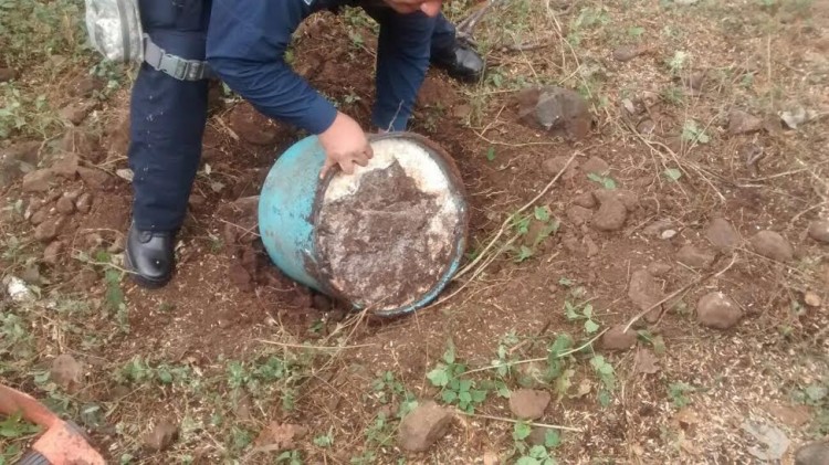 Encuentran La Olla De Oro Con Crystal Evaluada En 6 MDP En Parácuaro