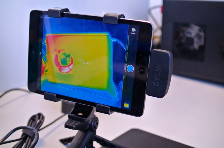 smartphone-caterpillar-s60-termica-camara termina flir