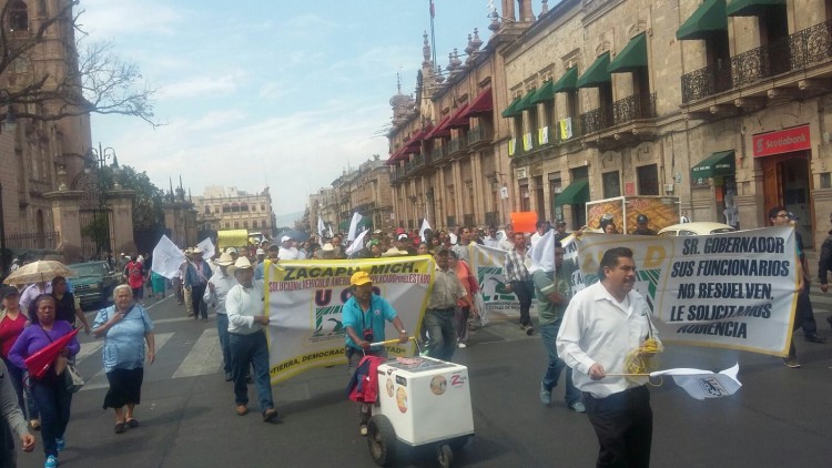 Unidad Campesina Democrática marcha morelia