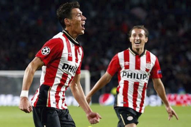 Hector-Moreno-y-Andres-Guardado