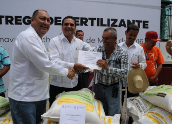 Programa Estatal de Fertilizante en Región Tepalcatepec