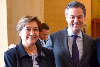 Silvia-Figueroa-Zamudio-SEE-con-Aurelio-Nuño-Mayer-SEP