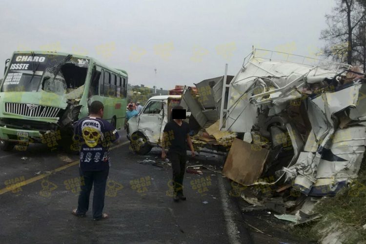 choque-vehicular-carretera-morelia-charo