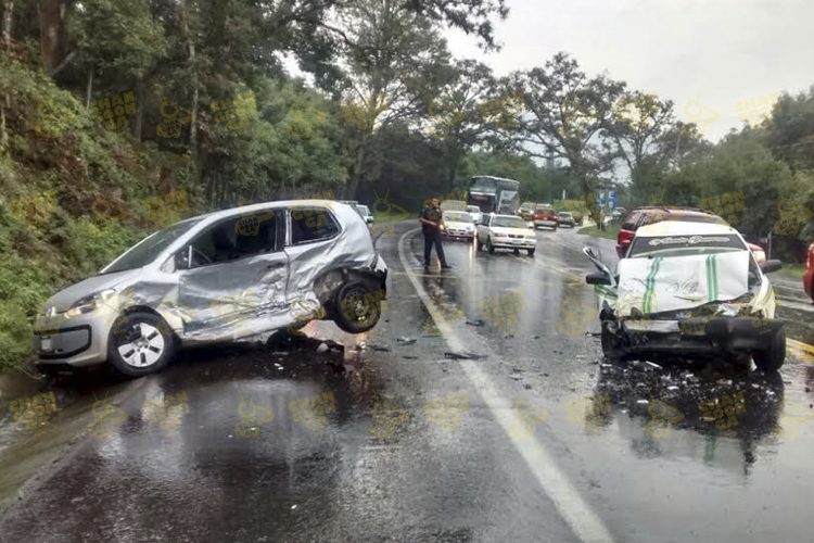 uruapan-fallece-al-chocar-contra-un-taxi