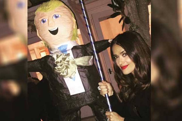 Donald-Trump-Pagó-120-Dólares-Por-Una-Cena-Junto-A-La-Mexicana-Salma-Hayek.--2