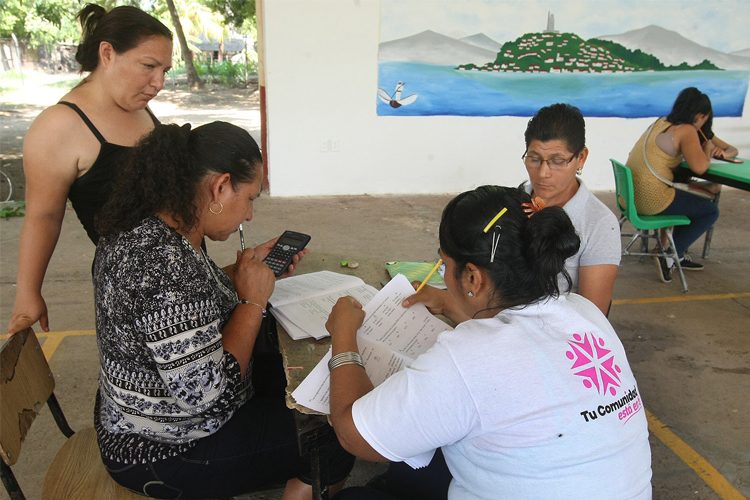 Sepsol-a-beneficiarios-de-Beca-Futuro-a-abatir-el-rezago-educativo-2