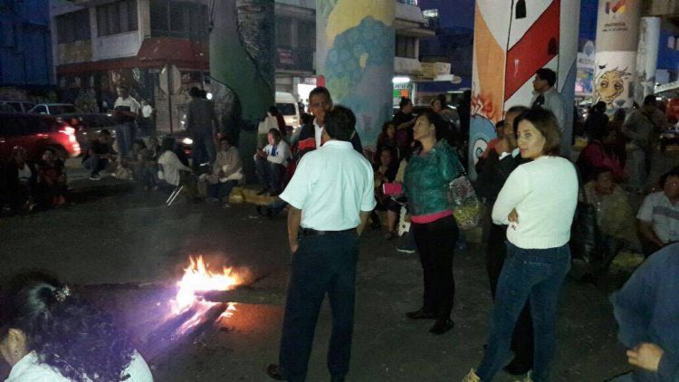 bloqueo vías del tren cnte Morelia