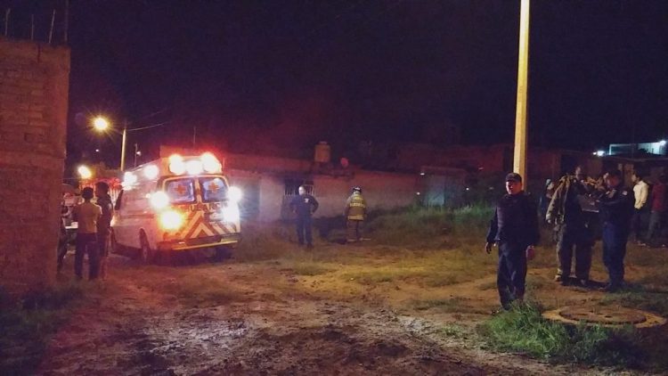 ORELIA Se incendia una casa en la colonia Loma Bonita Sur, hay tres he