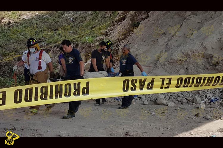 morelia-hallan-cadaver-en-un-hueco-en-el-puente-vehicular-de-la-av-torreon-nuevo-1