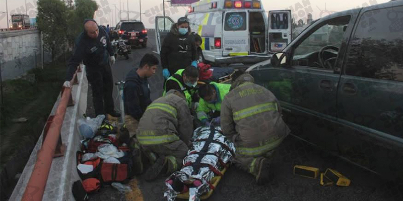 fallece-motociclista-en-percance-vial-sobre-el-periferico-republica-2