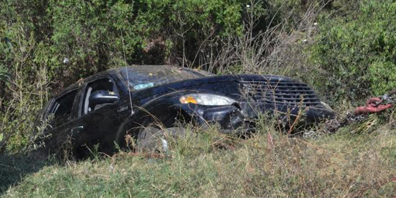 morelia-mujer-se-accidenta-y-cae-a-un-barranco-1